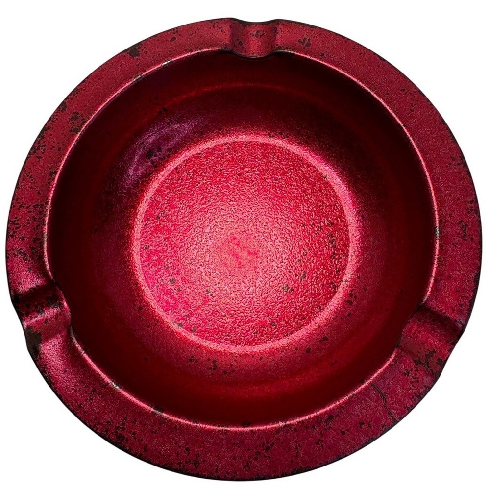 Red Metallic Splatter Metal Round Ashtray‎ Set 3 Notch Tobacciana Vintage